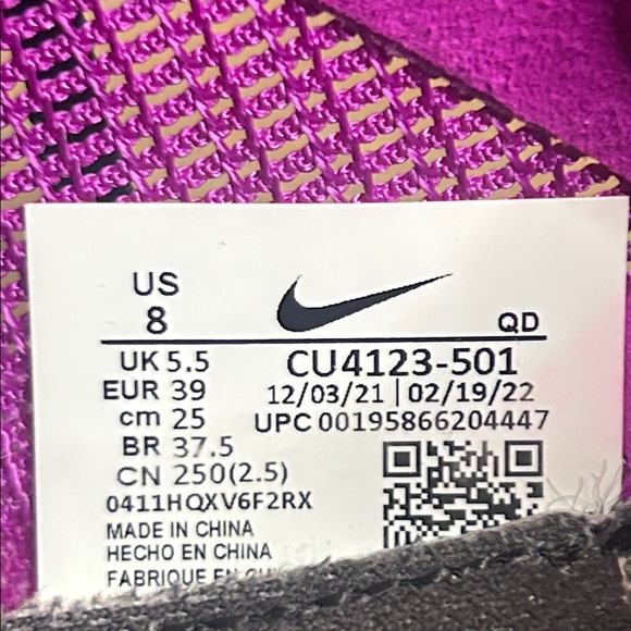 Nike Women’s ZoomX Vaporfly NEXT% 2 ‘Hyper Violet’ Size 8 Running Shoes - Picture 3 of 16